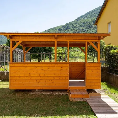 Dino's Apartamento